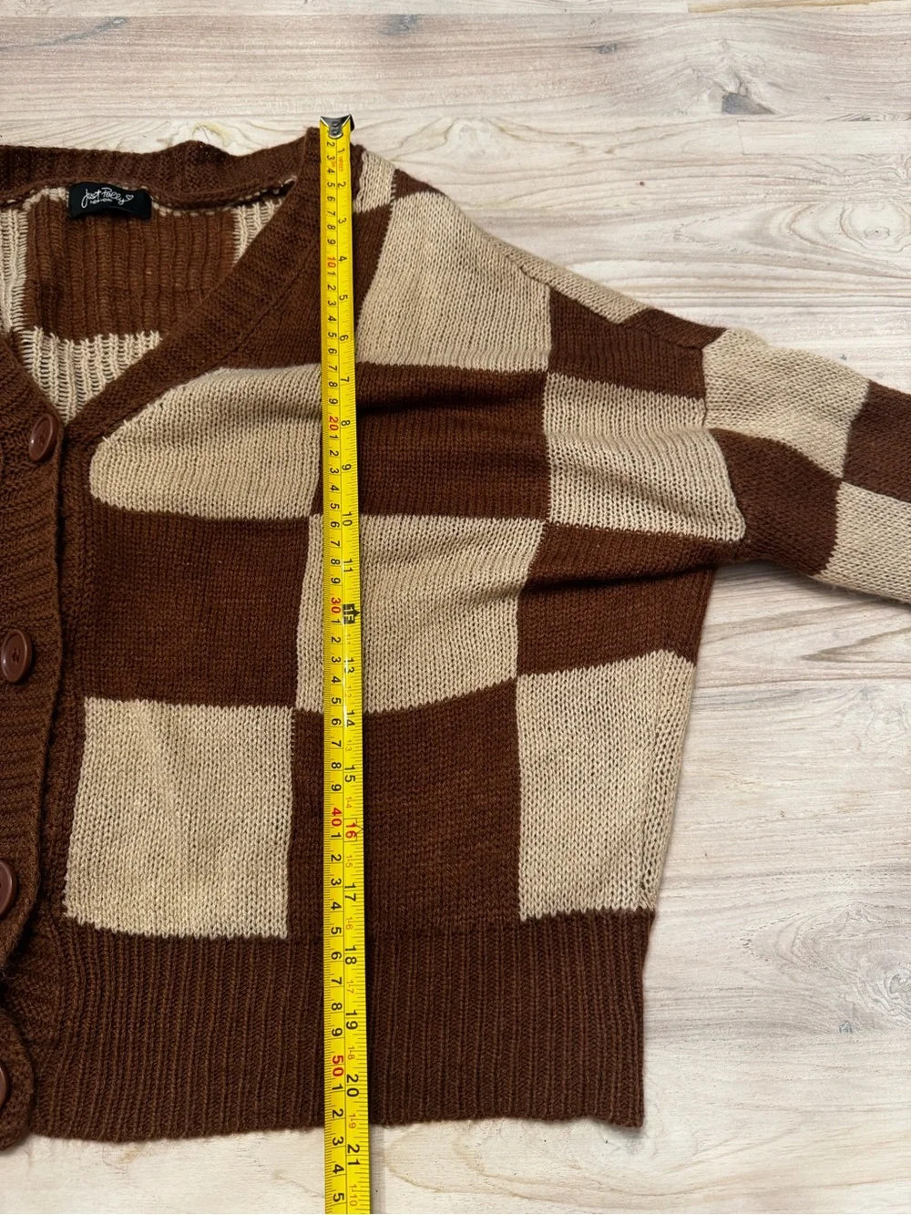 Checkerboard V-Neck Button Cardigan Sweater - Brown & Cream